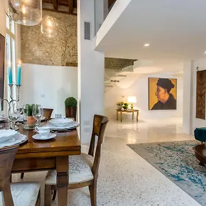  Apartment Italiahaus - Ca' Olivo Loft With Canal View In Rialto Italy
