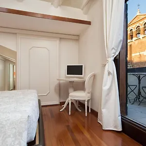  Apartment Terrazza Fenice Italy